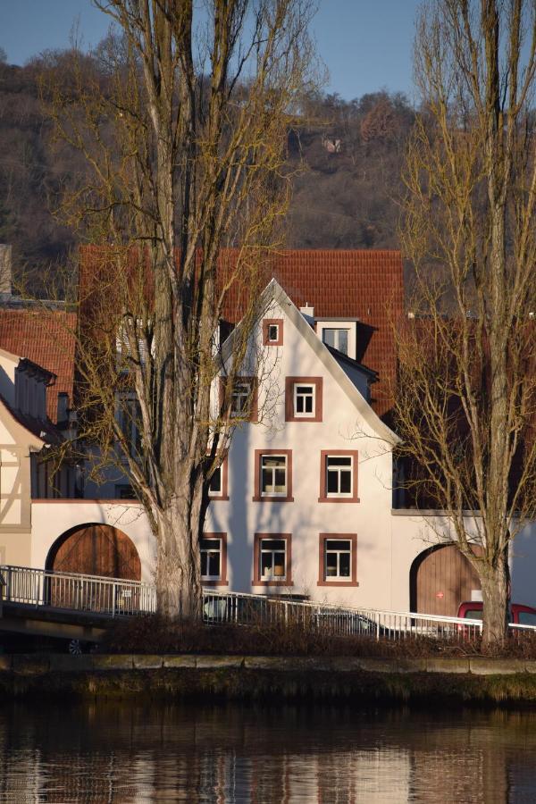 Готель Maindrei - Schlafen Am Fluss Margetshoechheim Екстер'єр фото